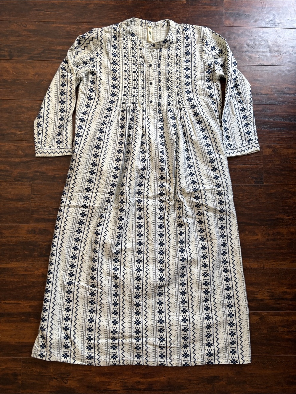 La Cera Pintuck Flannel Nightgown
